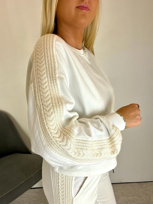 Bella Pullover