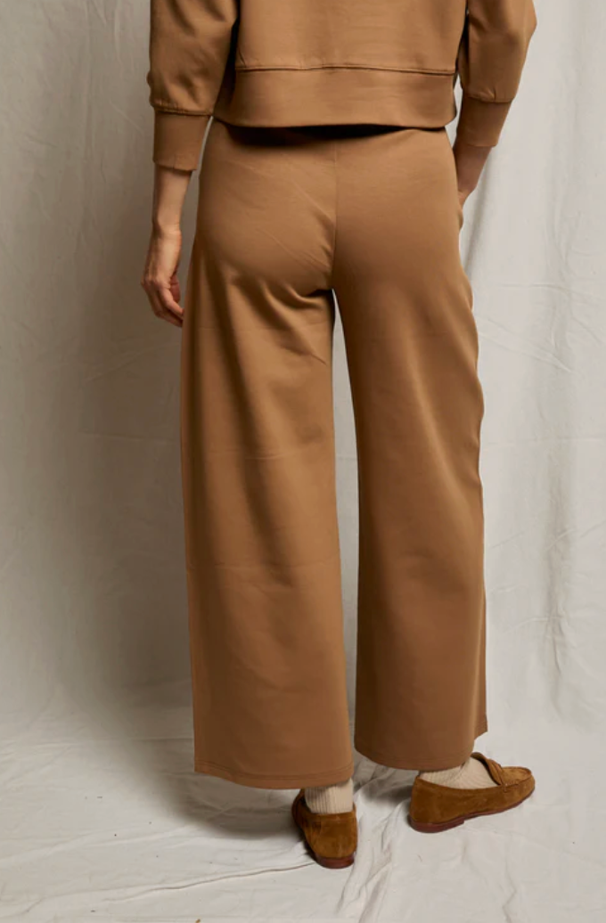 Travel Wideleg Pant