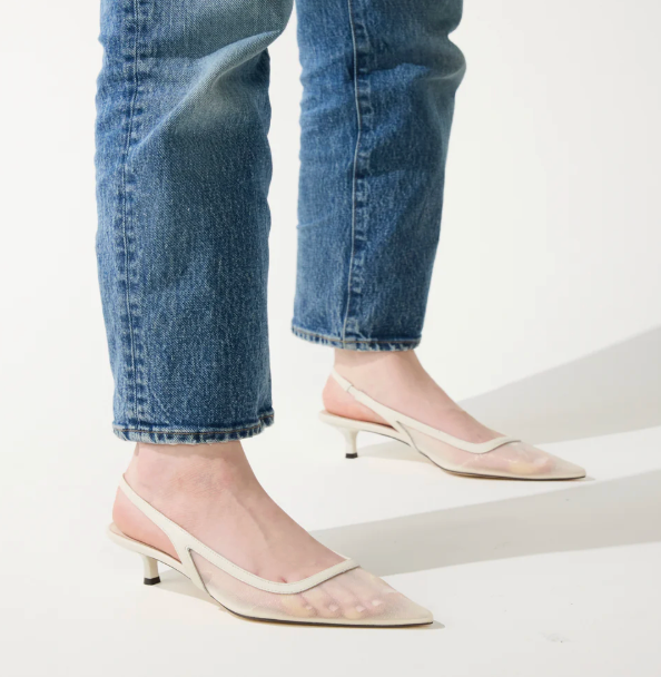 Delilah Heel